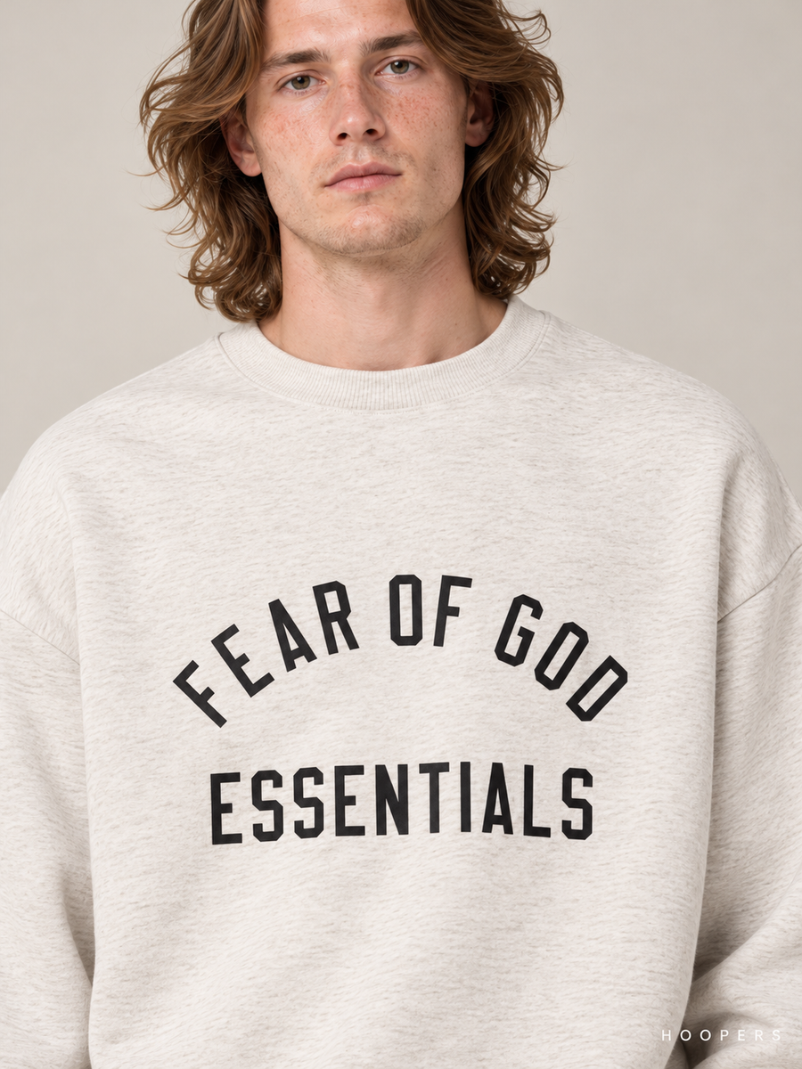 סווטשירט Fear of God Essentials – Arch שמנת מלאנז' | HOOPERS