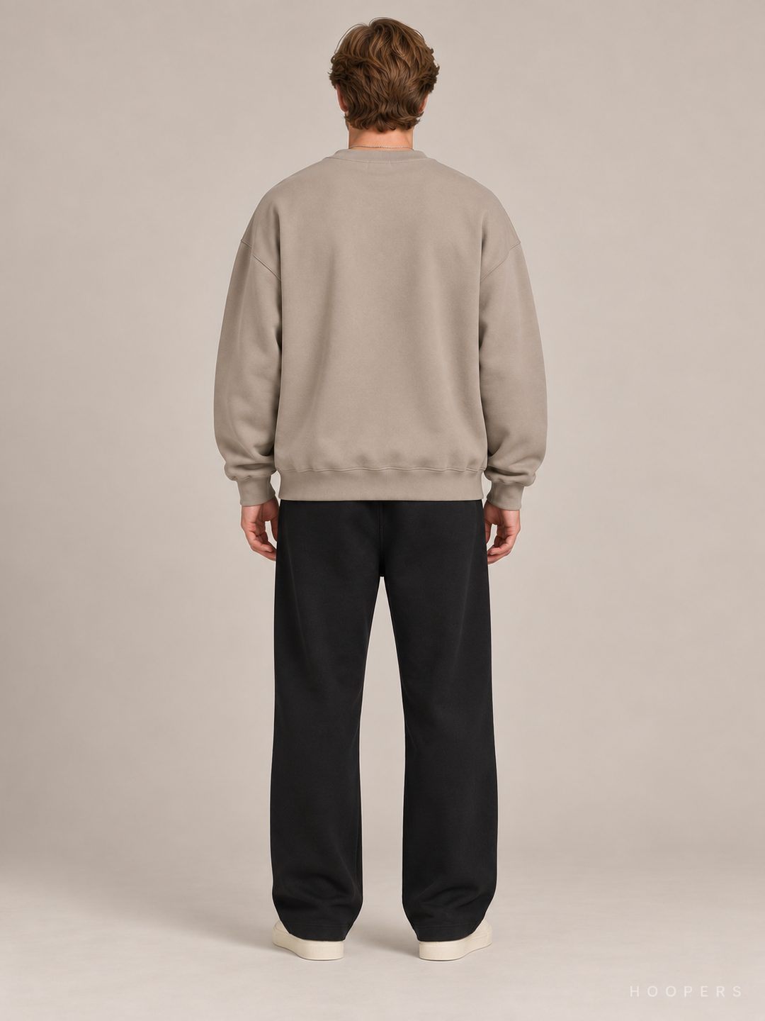סווטשירט Fear of God Essentials – Arch Logo חול – גב