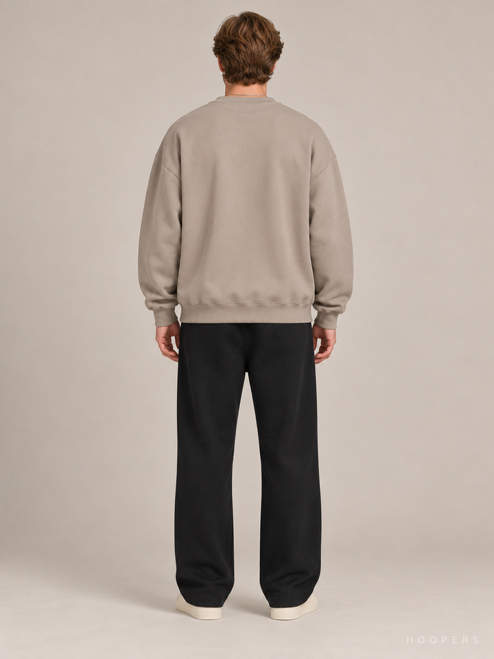 סווטשירט Fear of God Essentials – Arch Logo חול – גב