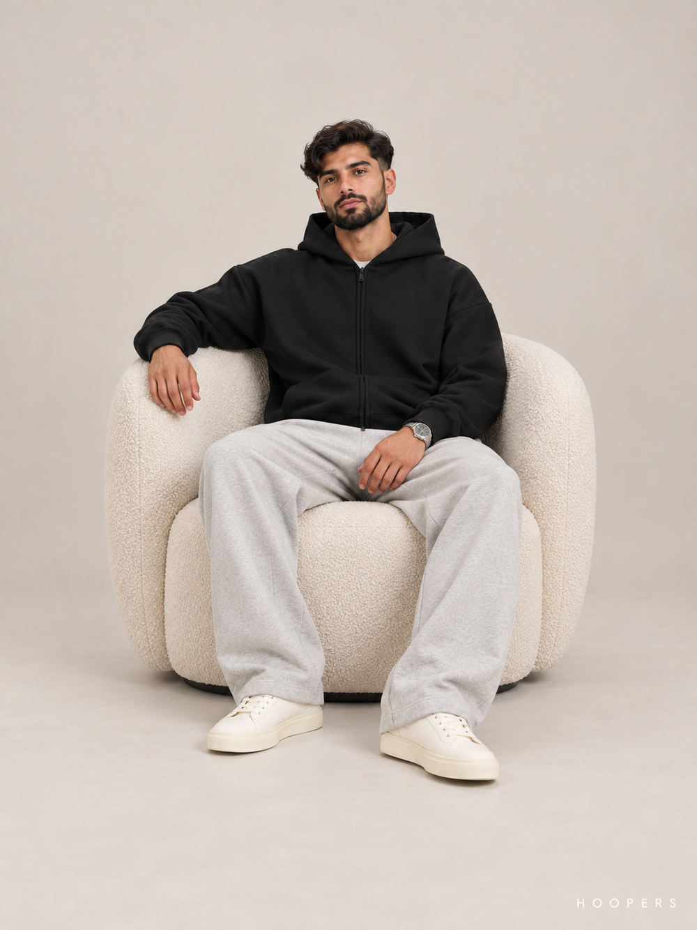 קפוצ'ון רוכסן Fear of God Essentials – Zip שחור | HOOPERS