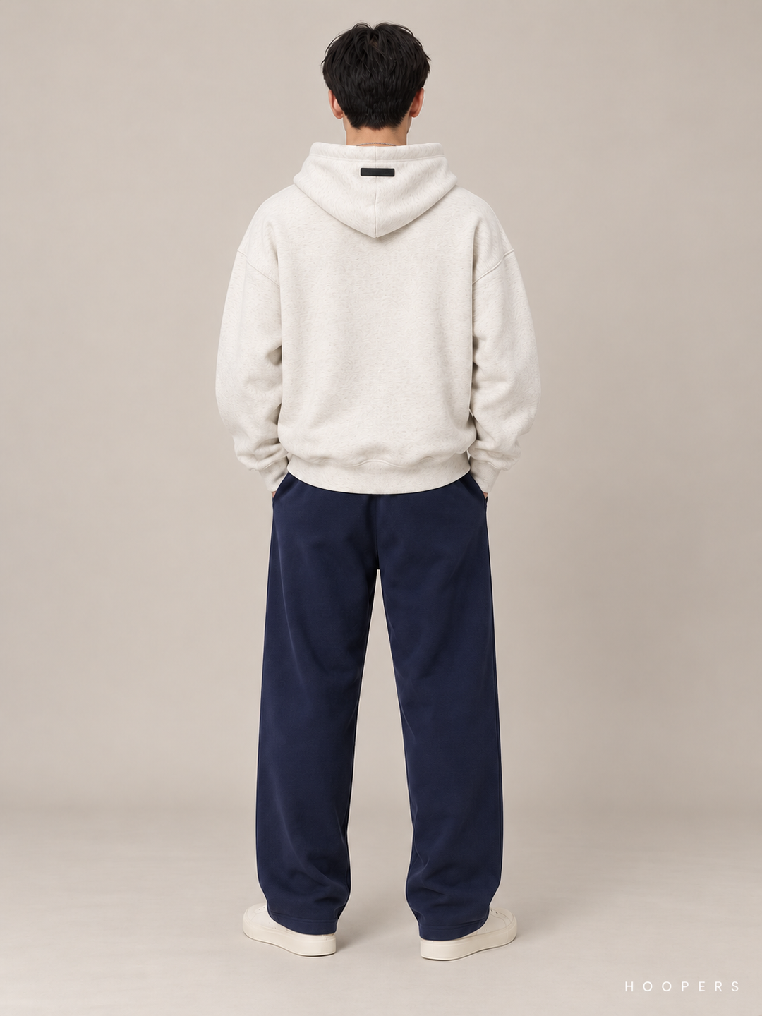 קפוצ'ון Fear of God Essentials – Mini Arch שמנת מלאנז' – גב