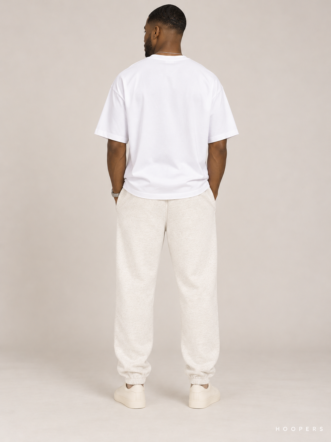 מכנס טרנינג Fear of God Essentials – Script Jogger שמנת מלאנז' – גב