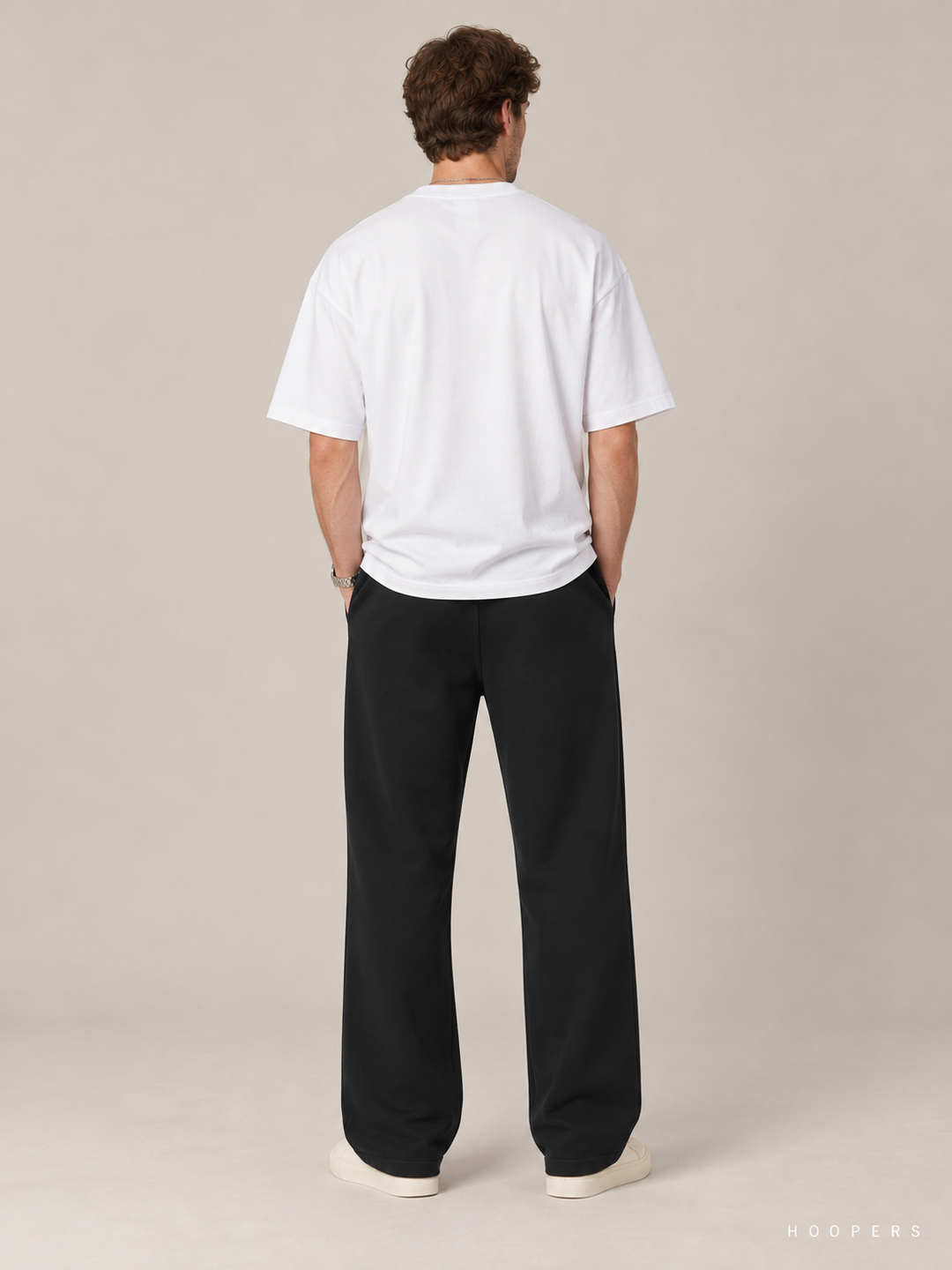 מכנס טרנינג Fear of God Essentials – Gold Script שחור – גב