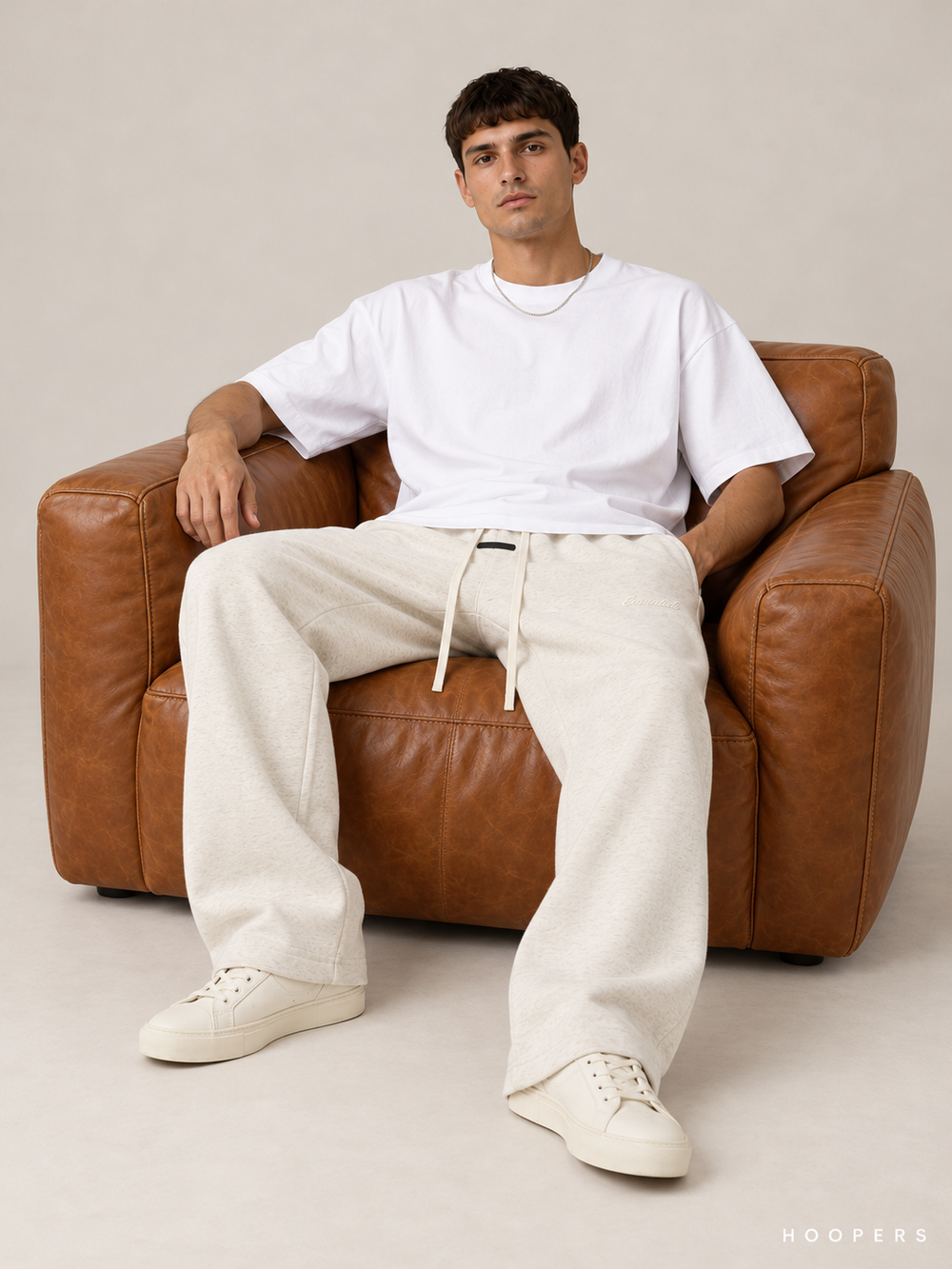מכנס טרנינג Fear of God Essentials – Relaxed שמנת מלאנז' | HOOPERS