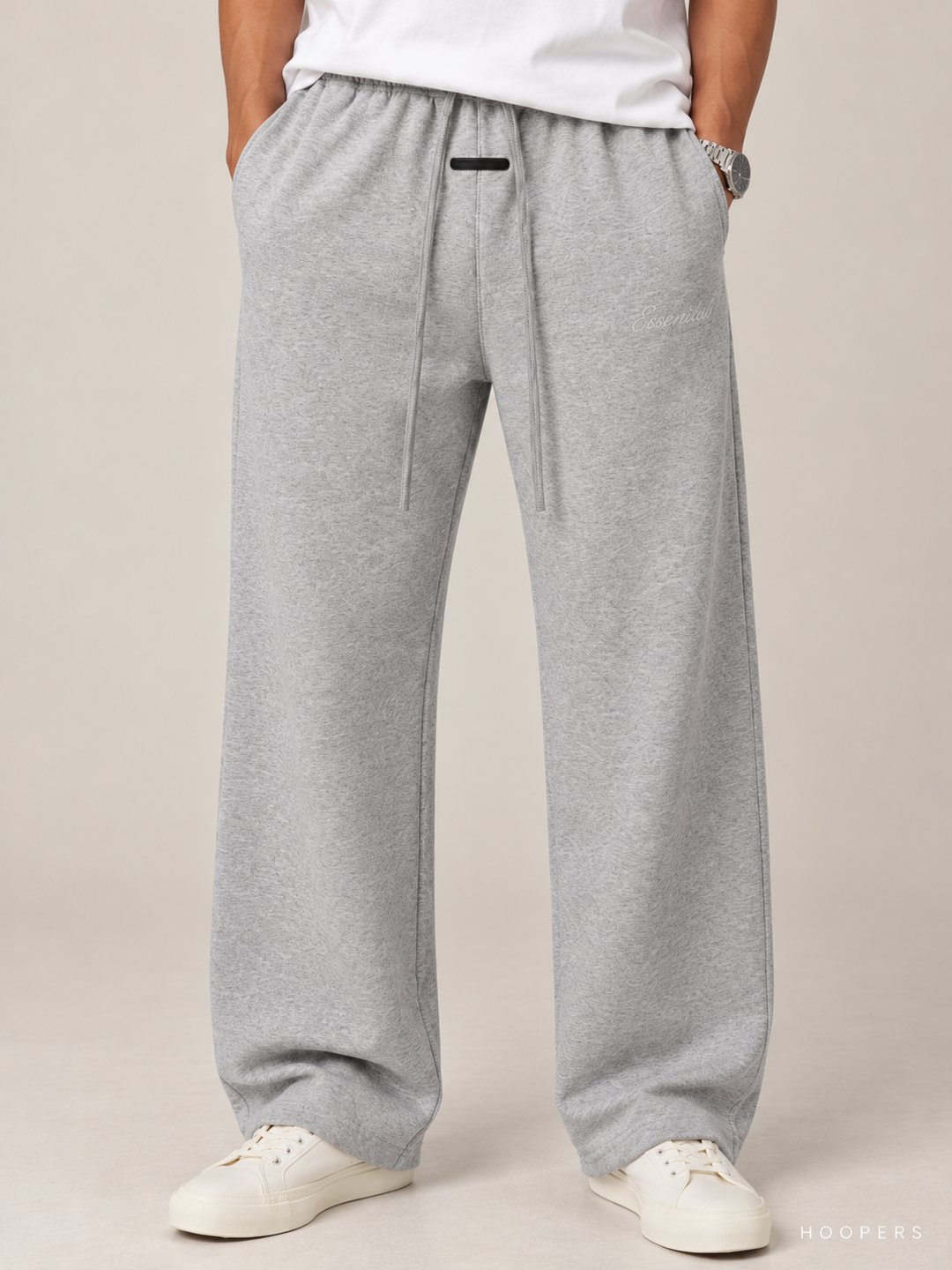 מכנס טרנינג Fear of God Essentials – Relaxed אפור מלאנז' – תקריב