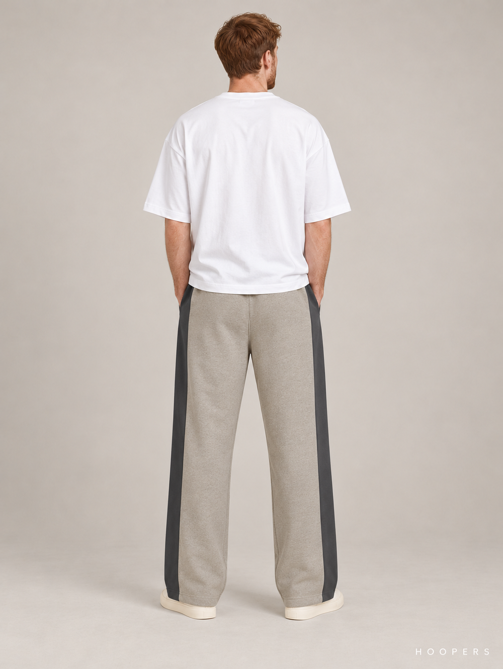 מכנס טרנינג Fear of God Essentials – Side Panel טאופ – גב