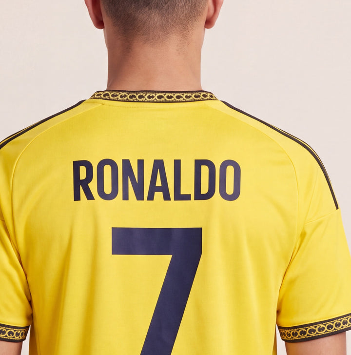 דיטייל גב — RONALDO 7