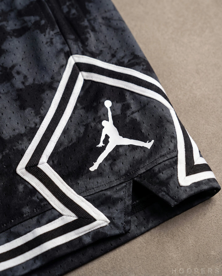 HOOPERS Jordan Shadow Smoke Jumpman detail