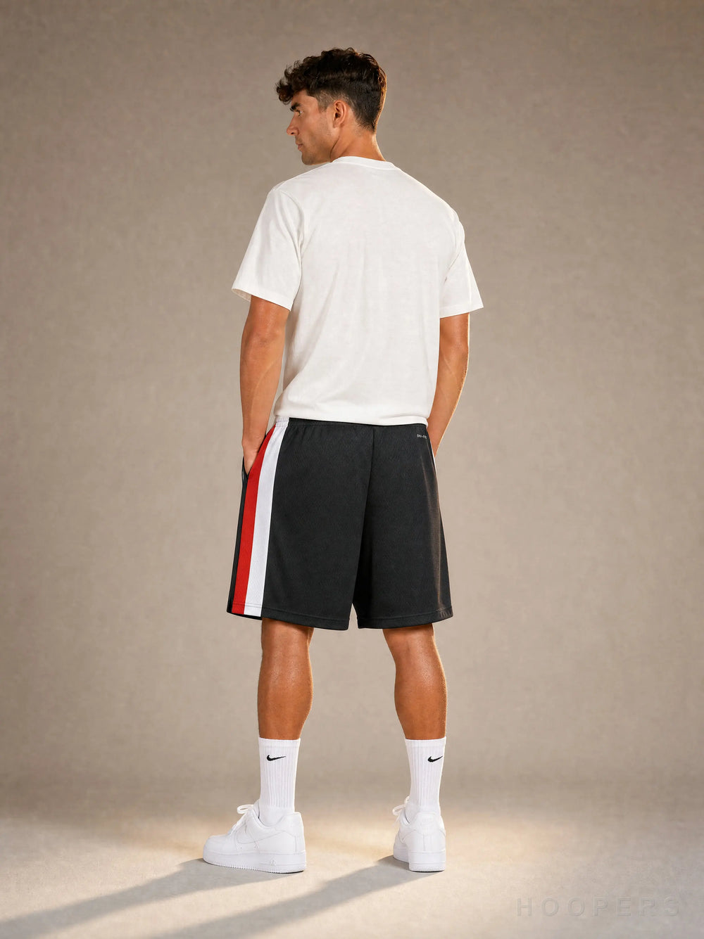 מכנסי NBA פורטלנד Icon Edition שחור HOOPERS - מבט אחורי