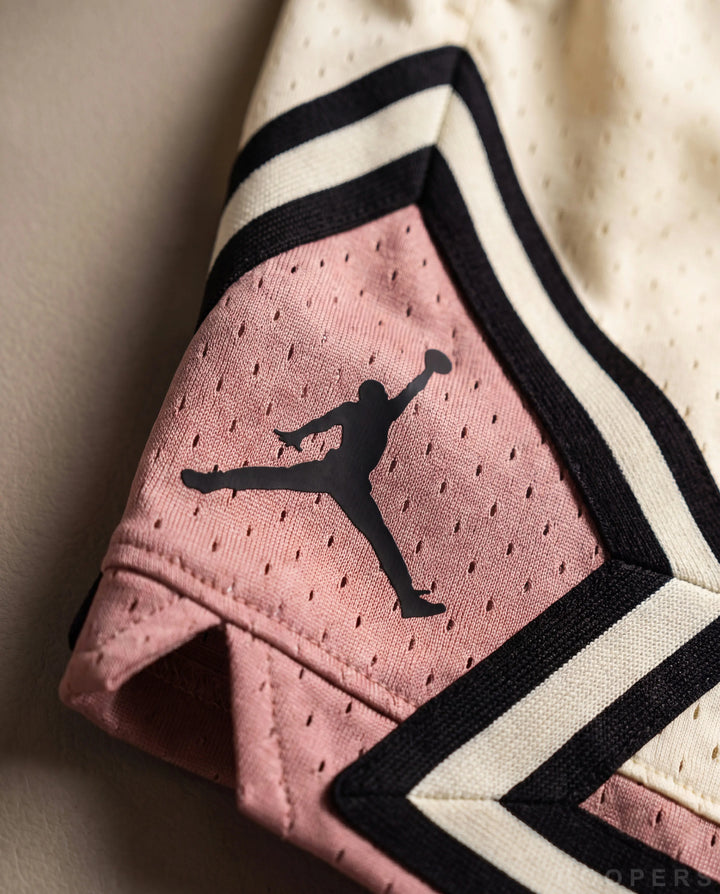 HOOPERS Jordan Cream Rose Edition Jumpman detail