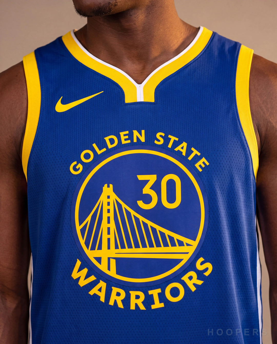 HOOPERS - פרט חזה: לוגו גשר הזהב GOLDEN STATE WARRIORS ומספר 30