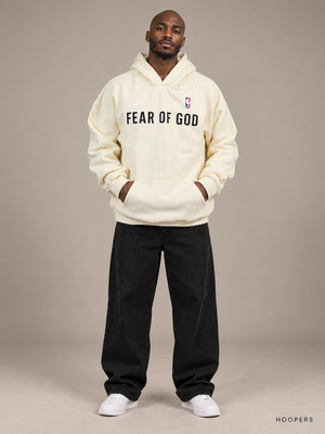 קפוצ’ון FEAR OF GOD – גוון שמנת פרימיום