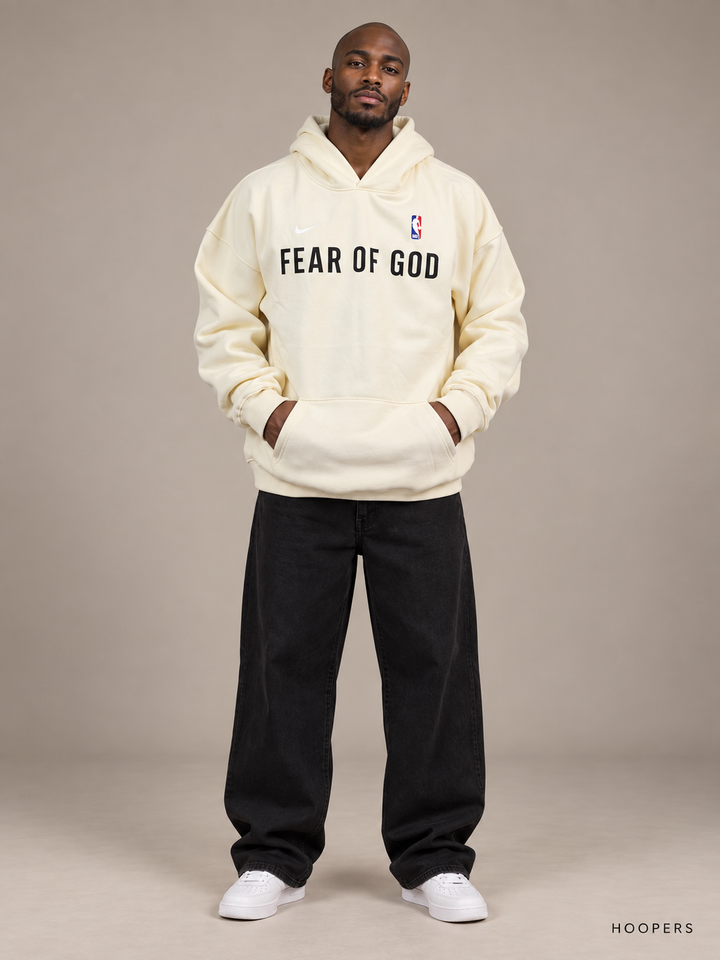 קפוצ׳ון FEAR OF GOD שמנת — חזית