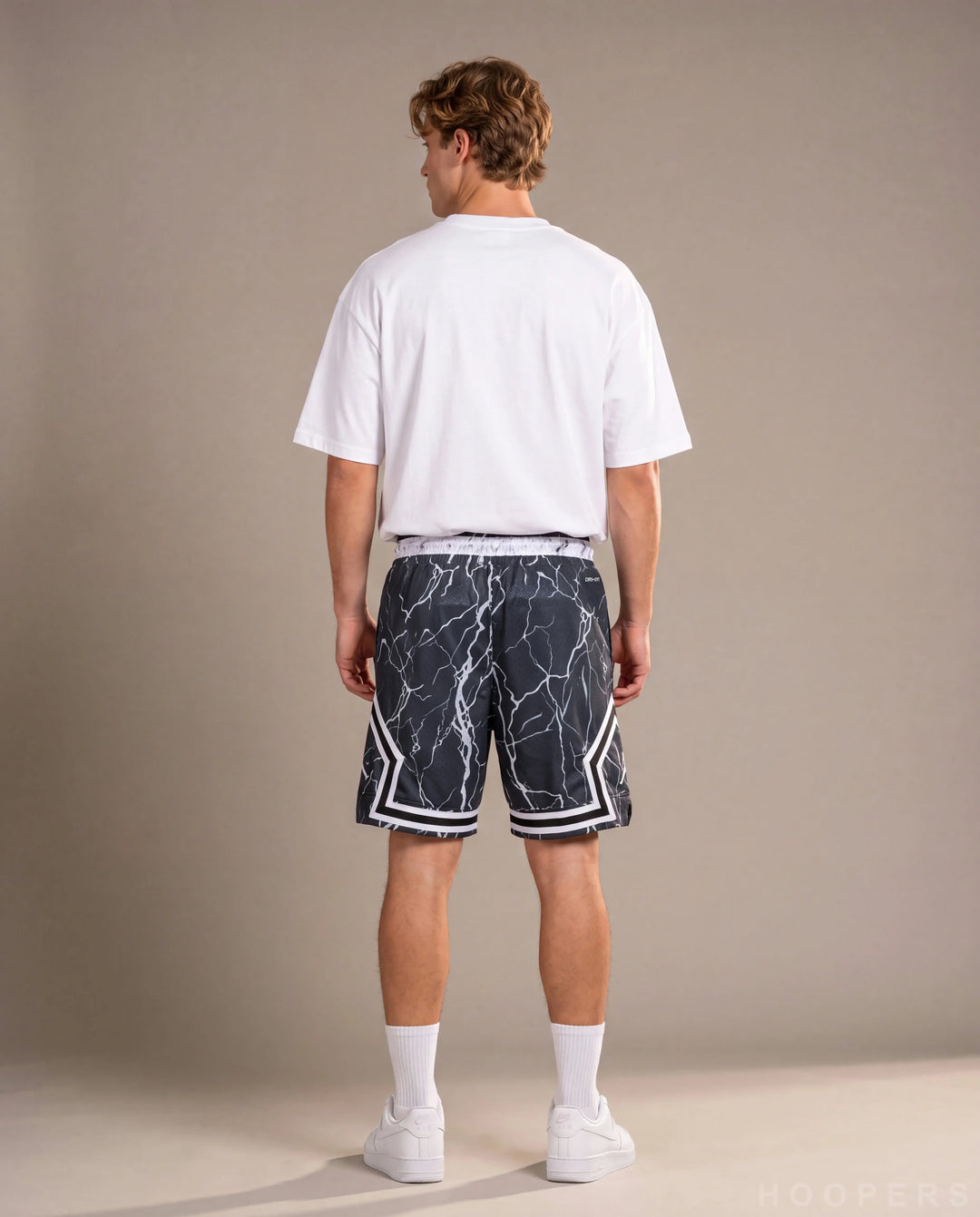 HOOPERS Jordan Thunder Marble shorts back