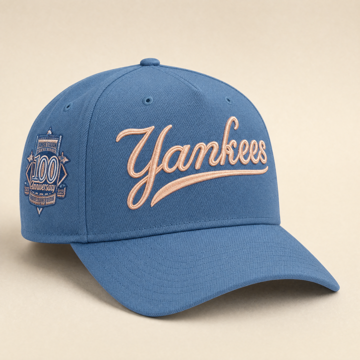 כובע ניו יורק כחול עם כיתוב Yankees רקום - חזית