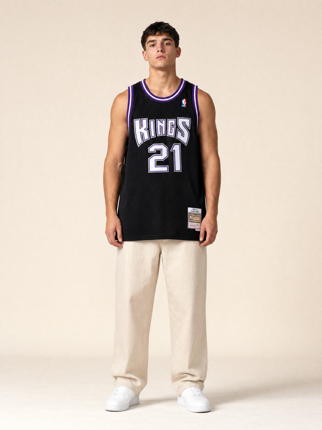גופיית NBA רטרו ולאדה דיוואץ סקרמנטו קינגס שחורה 2000-01 – חזית