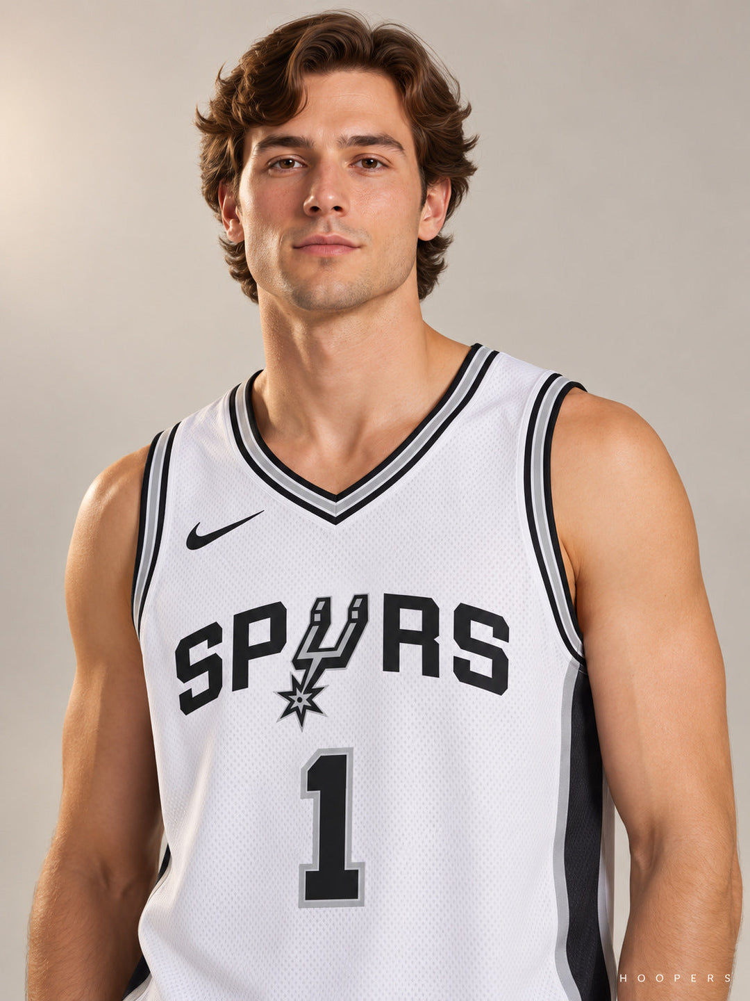 גופיית NBA ויקטור וומבניאמה סן אנטוניו ספרס – לבן — תקריב חזית