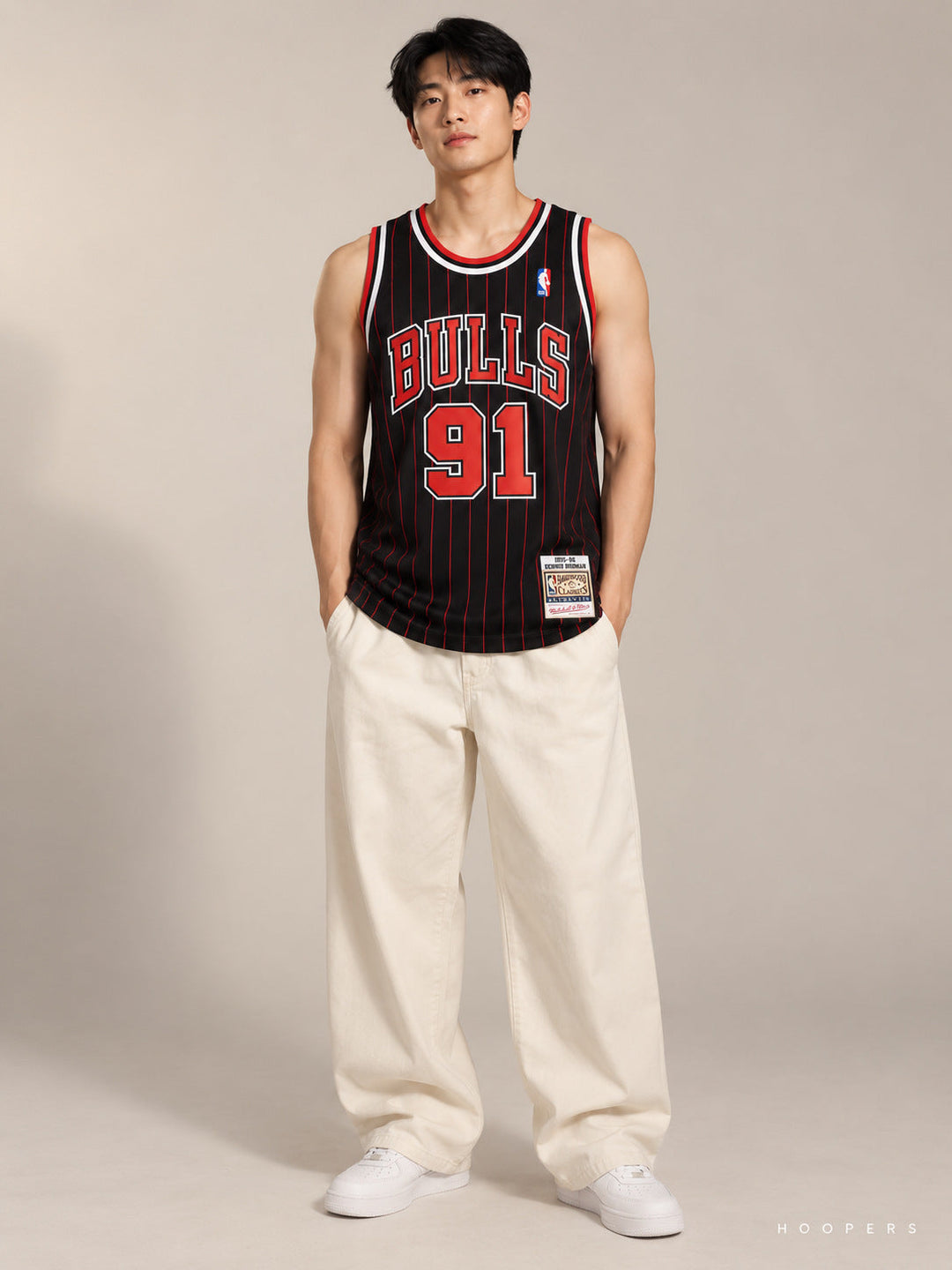 גופיית NBA דניס רודמן שיקגו בולס – שחור רטרו 1995/96 — מבט קדמי