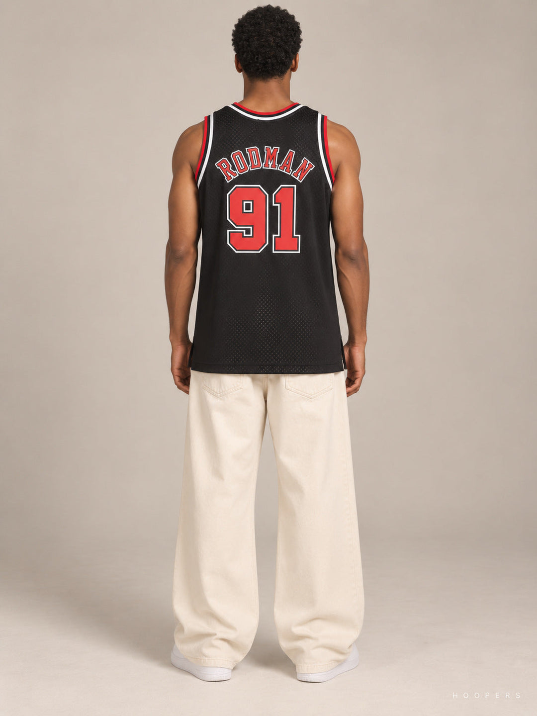 גופיית NBA דניס רודמן שיקגו בולס – שחור רטרו 1997/98 — מבט אחורי