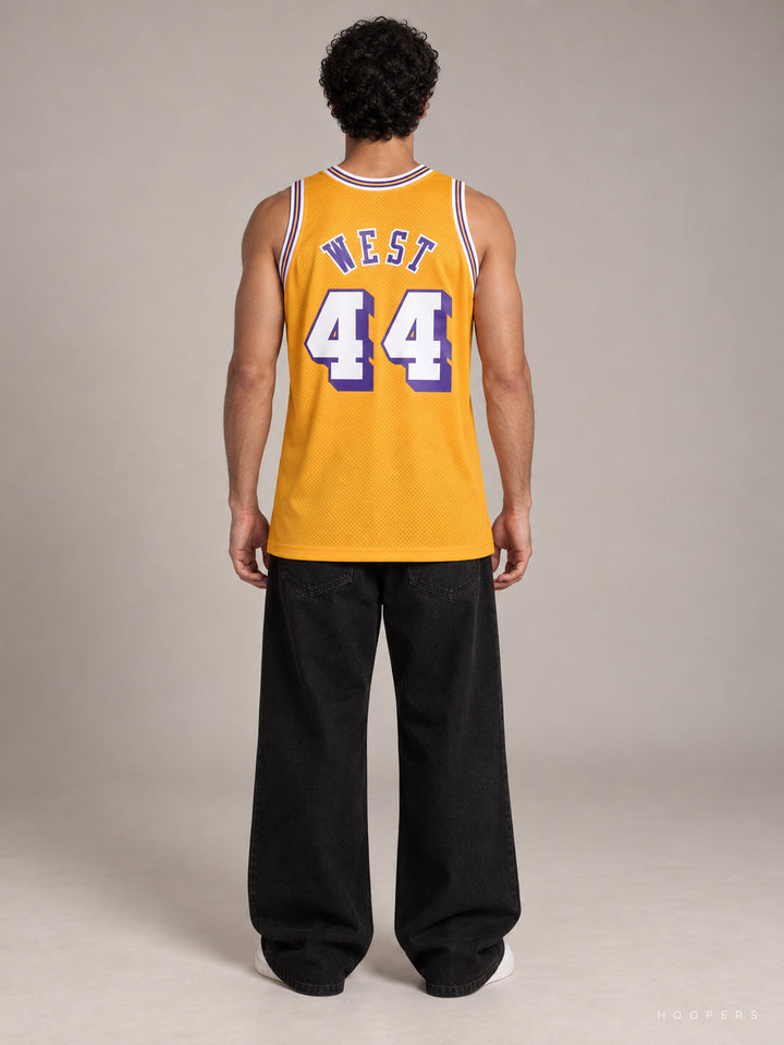 גופיית NBA ג'רי ווסט לוס אנג'לס לייקרס – רטרו 1971/72 — מבט אחורי