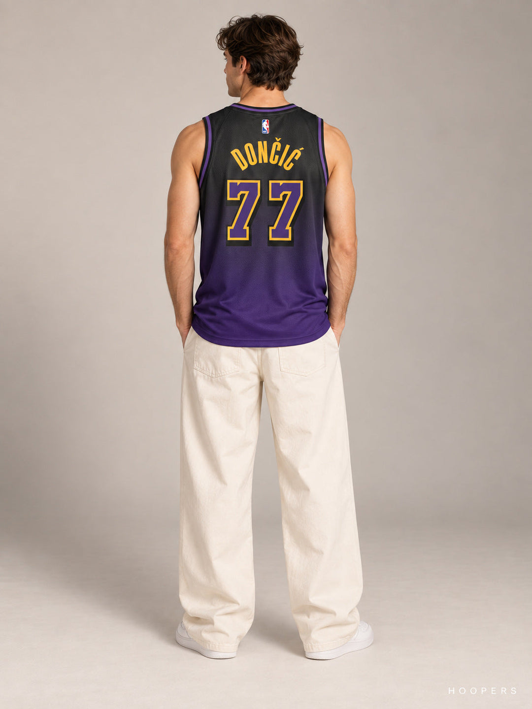 גופיית NBA לוקה דונצ'יץ' לוס אנג'לס לייקרס – סגול City Edition 24/25 — מבט אחורי