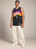 גופיית NBA דווין בוקר פיניקס סאנס – Black City Edition 2025/26 | HOOPERS