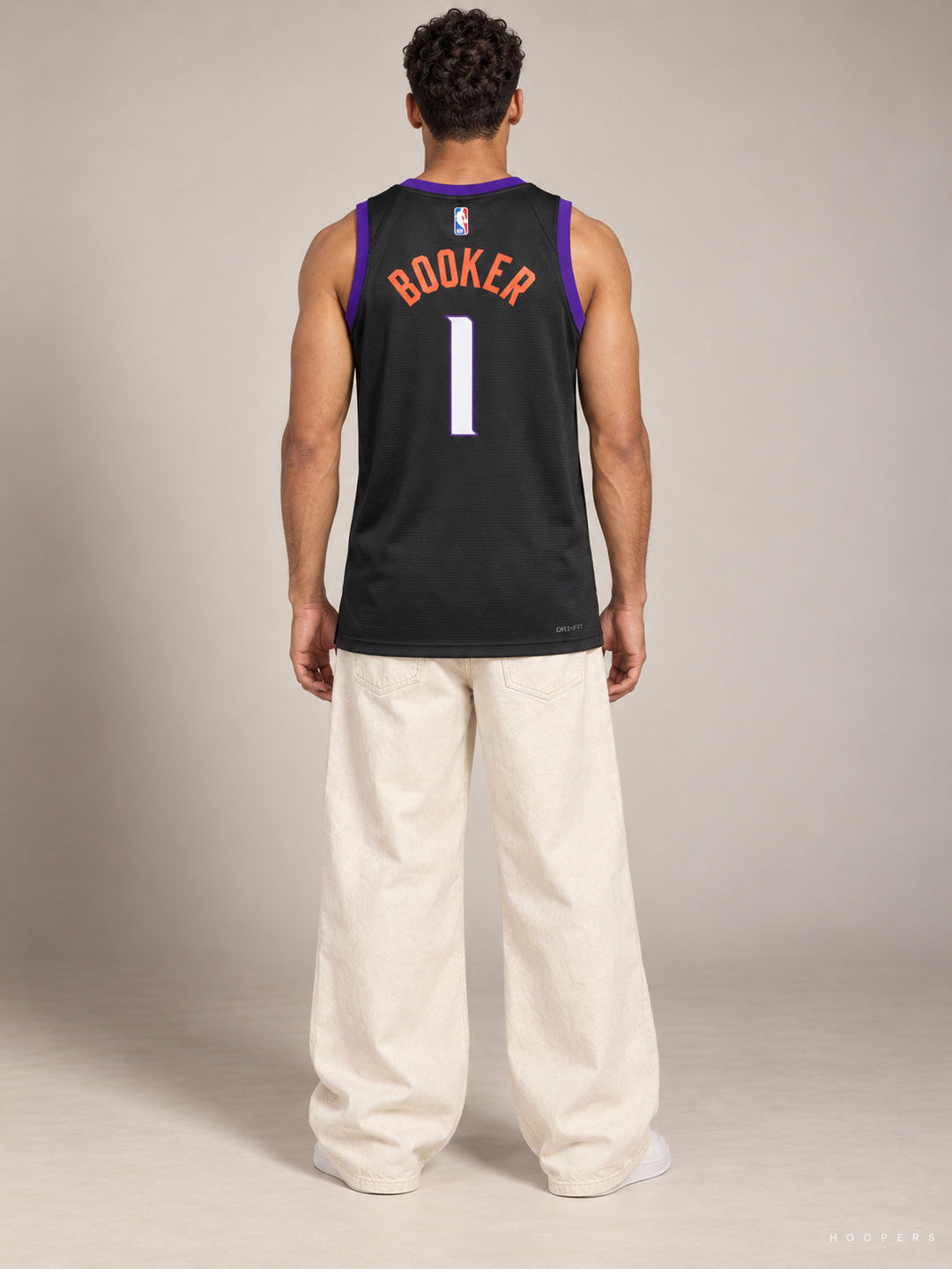 גופיית NBA דווין בוקר פיניקס סאנס – Black City Edition 2025/26 — מבט אחורי
