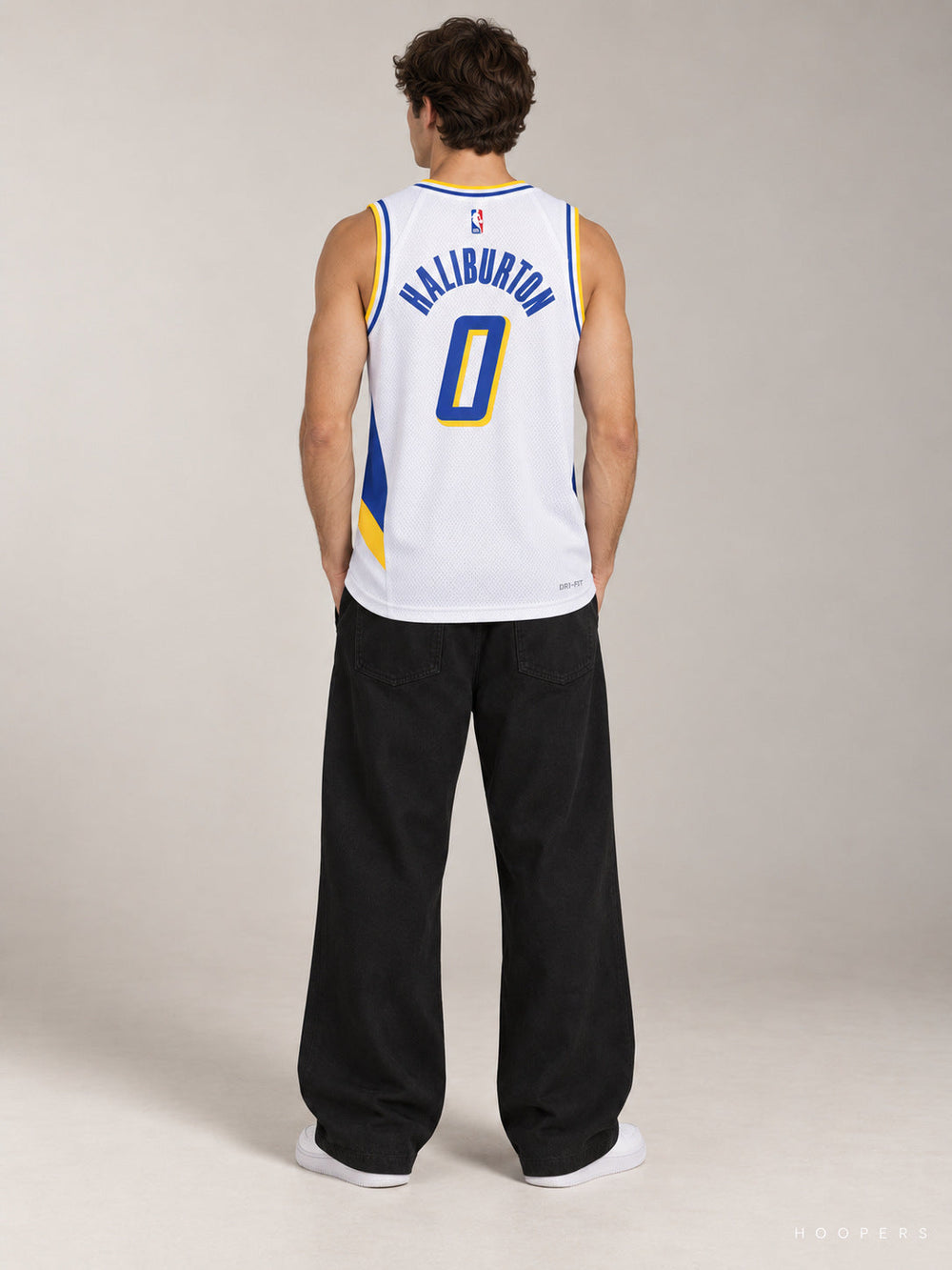 גופיית NBA טייריס האליברטון אינדיאנה פייסרס – White City Edition 2025/26 — מבט אחורי