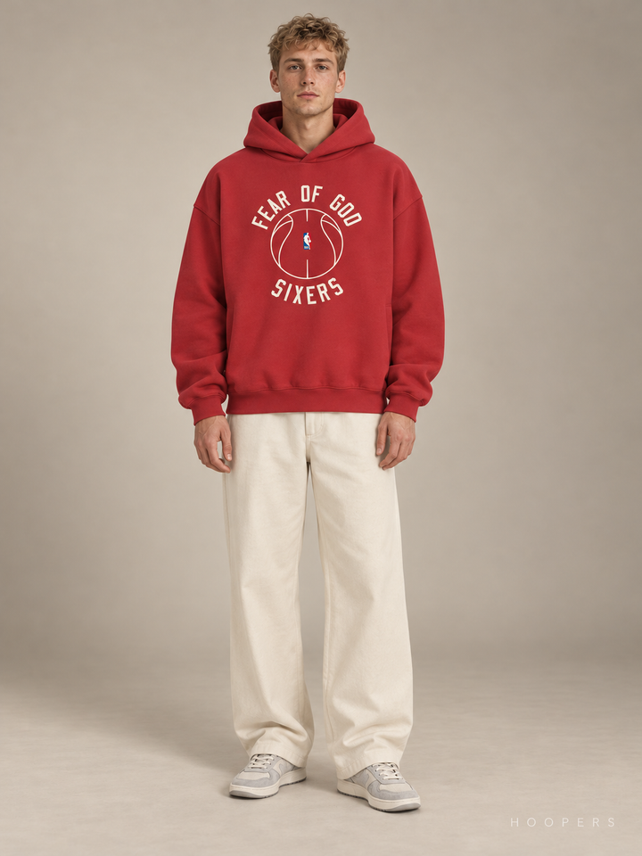 קפוצ'ון Fear of God Essentials x NBA – פילדלפיה סיקסרס אדום – חזית