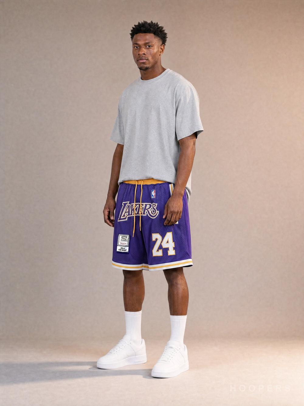 מכנסי NBA לוס אנג'לס לייקרס קובי בראיינט 2000-01 סגול 24 – מבט צד