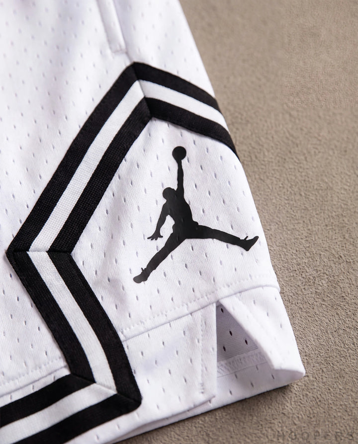 HOOPERS Jordan Pure White Jumpman detail