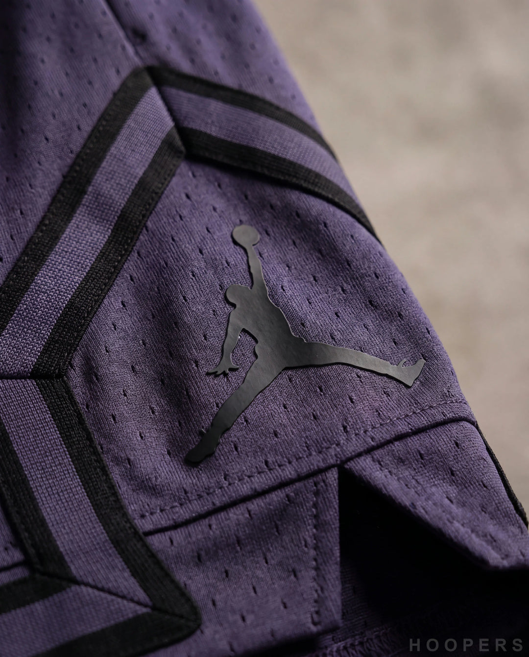 HOOPERS Jordan Shadow Purple Jumpman detail