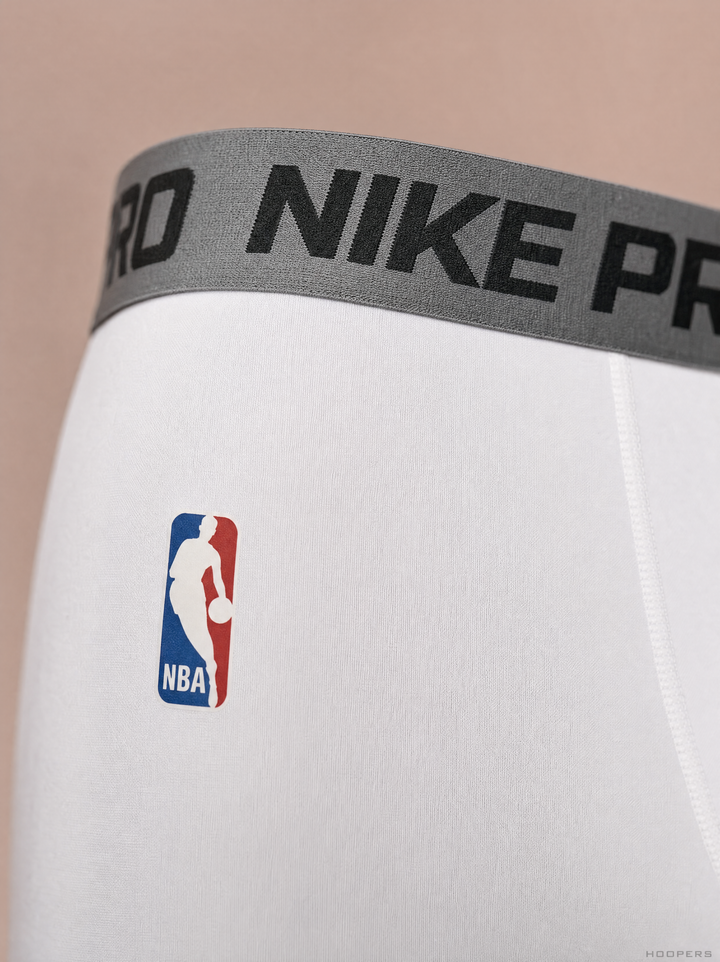 מכנס טייץ NBA לבן PRO – מאקרו על חגורת המותן NIKE PRO | HOOPERS